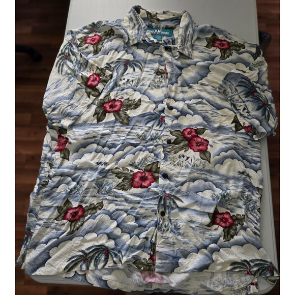 Big Dogs Short Sleeve Button Up Hawaiian Camp Shirt Mens Size L Floral - Picture 1 of 6